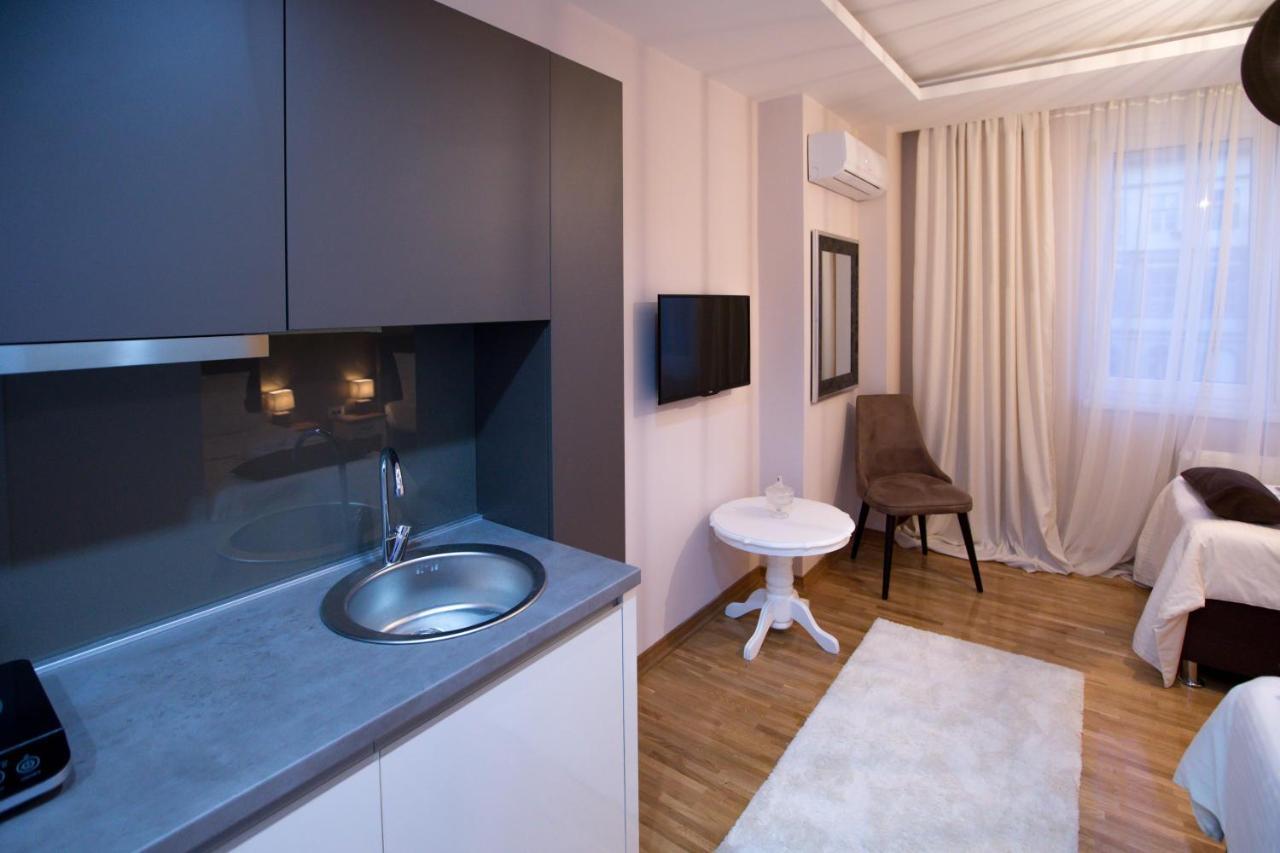 Apartment Exclusive And Studio Subotica Exterior foto