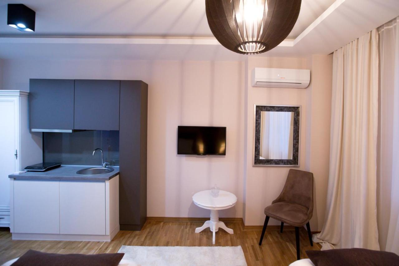 Apartment Exclusive And Studio Subotica Exterior foto